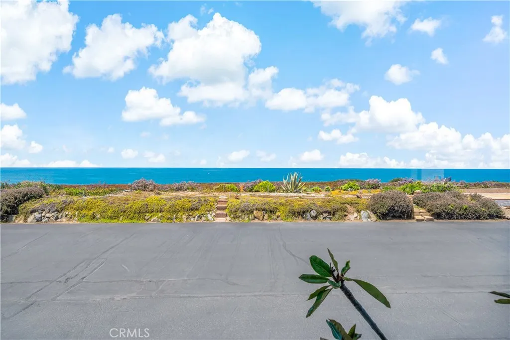 https://cdn.realtyfeed.com/cdn/127/306483150/5bf985a2da3d46219070d81b0df41cf4.webp