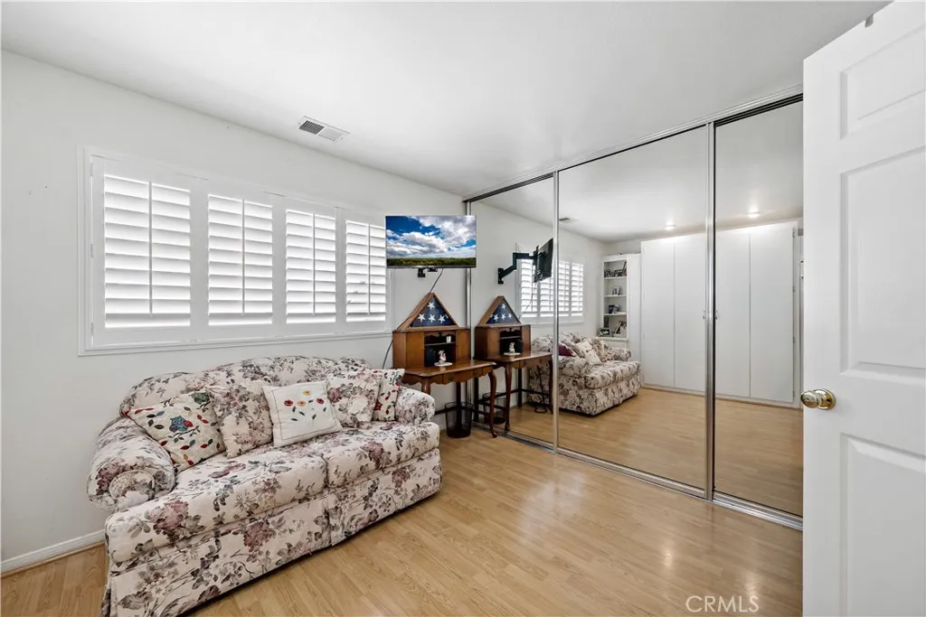https://cdn.realtyfeed.com/cdn/127/306483150/6b8ca14b2cb3d10410815c34f944212e.webp