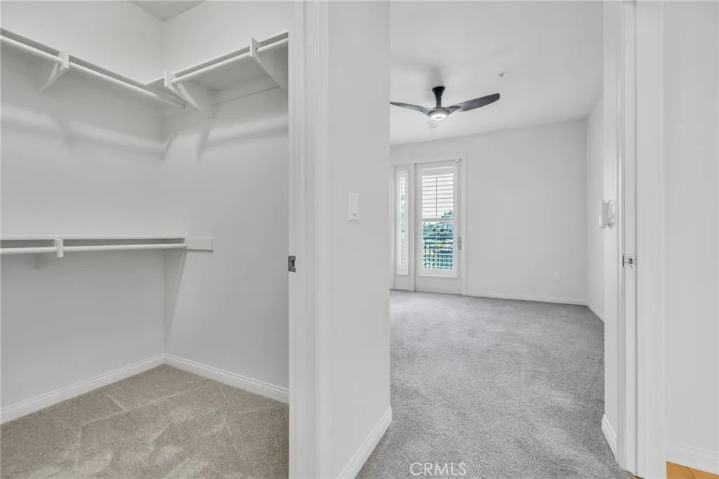 https://cdn.realtyfeed.com/cdn/127/306483163/ec84f6342ec7a65f36db85a7ea5583b6.webp
