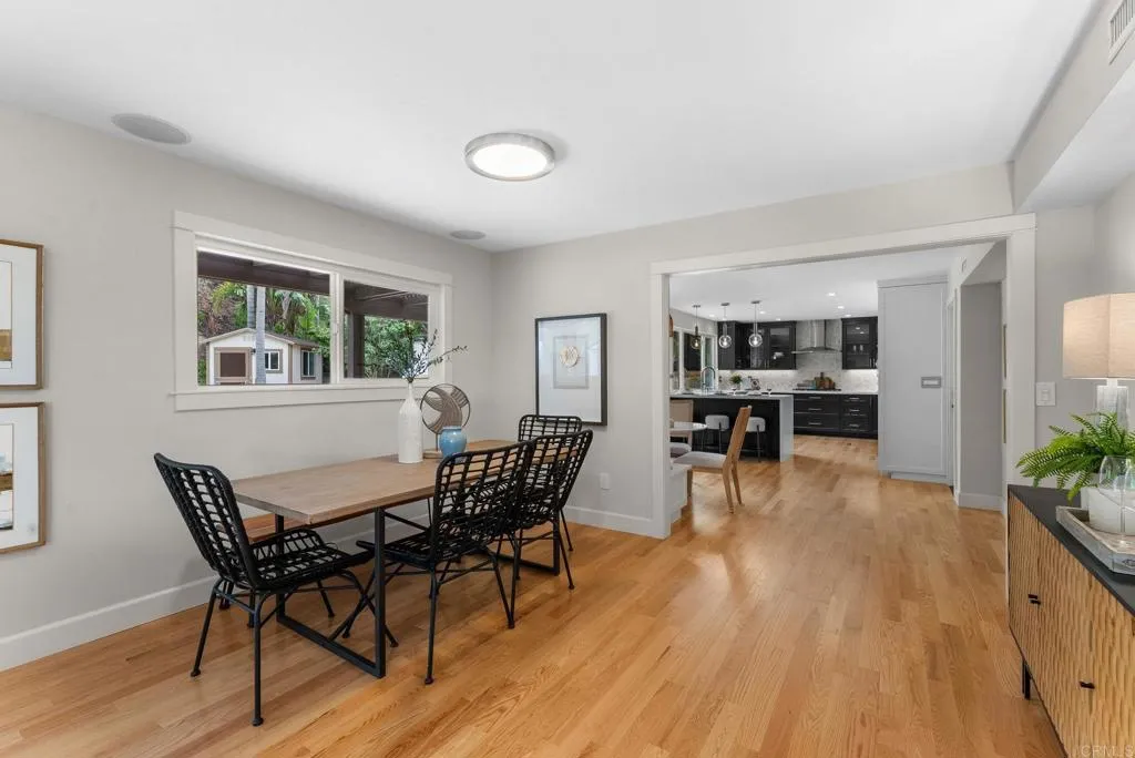 https://cdn.realtyfeed.com/cdn/127/306483225/66449740dc7a59d11ffe56df365dbbae.webp