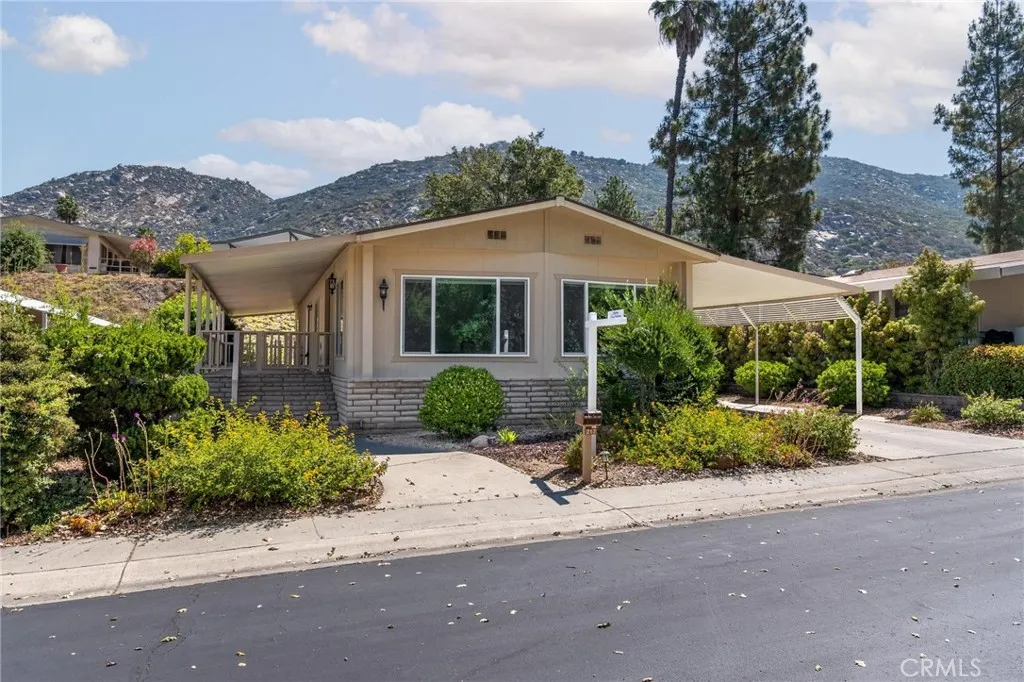 https://cdn.realtyfeed.com/cdn/127/306483310/58c03f4b2f347b54415c0a10d97a4ea8.webp