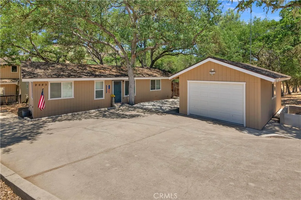 2583 Oak Shores Drive, Bradley, CA 93426