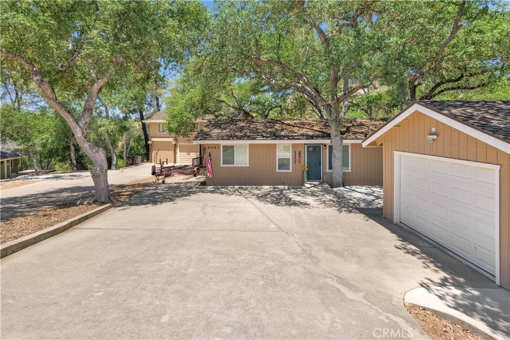 2583 Oak Shores Drive, Bradley, CA 93426 - Photo 3 of 31, Bradley, CA