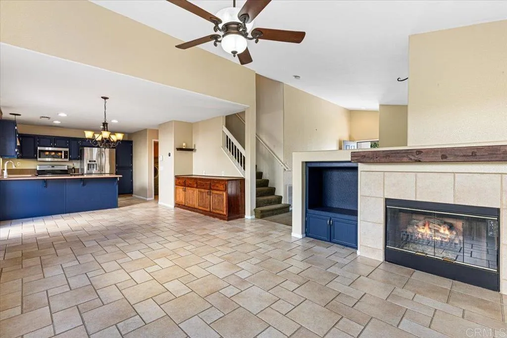 https://cdn.realtyfeed.com/cdn/127/306483333/8e133c0d831143b58f007fcb34b7aa7b.webp