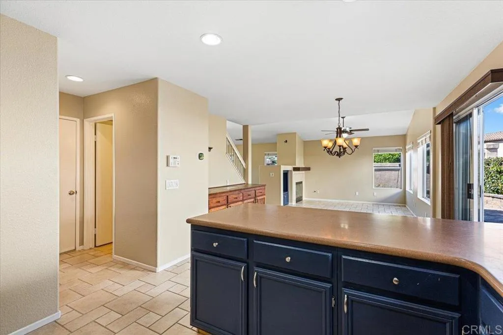 https://cdn.realtyfeed.com/cdn/127/306483333/b98b1a8e824e8001056124bb6b82de52.webp