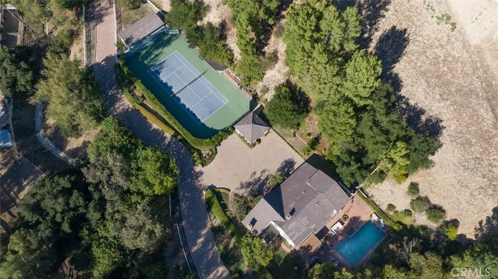 Hidden Hills, CA 91302