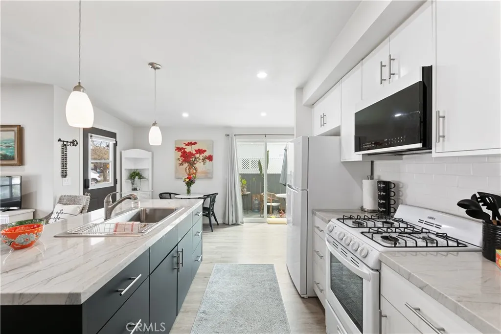 https://cdn.realtyfeed.com/cdn/127/306483559/2655eb09d9278c125d9aa72d71ee136f.webp