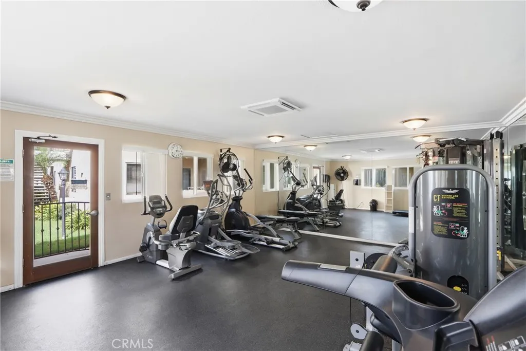 https://cdn.realtyfeed.com/cdn/127/306483590/a220d8a7c1ad61b344716943396cd2d4.webp