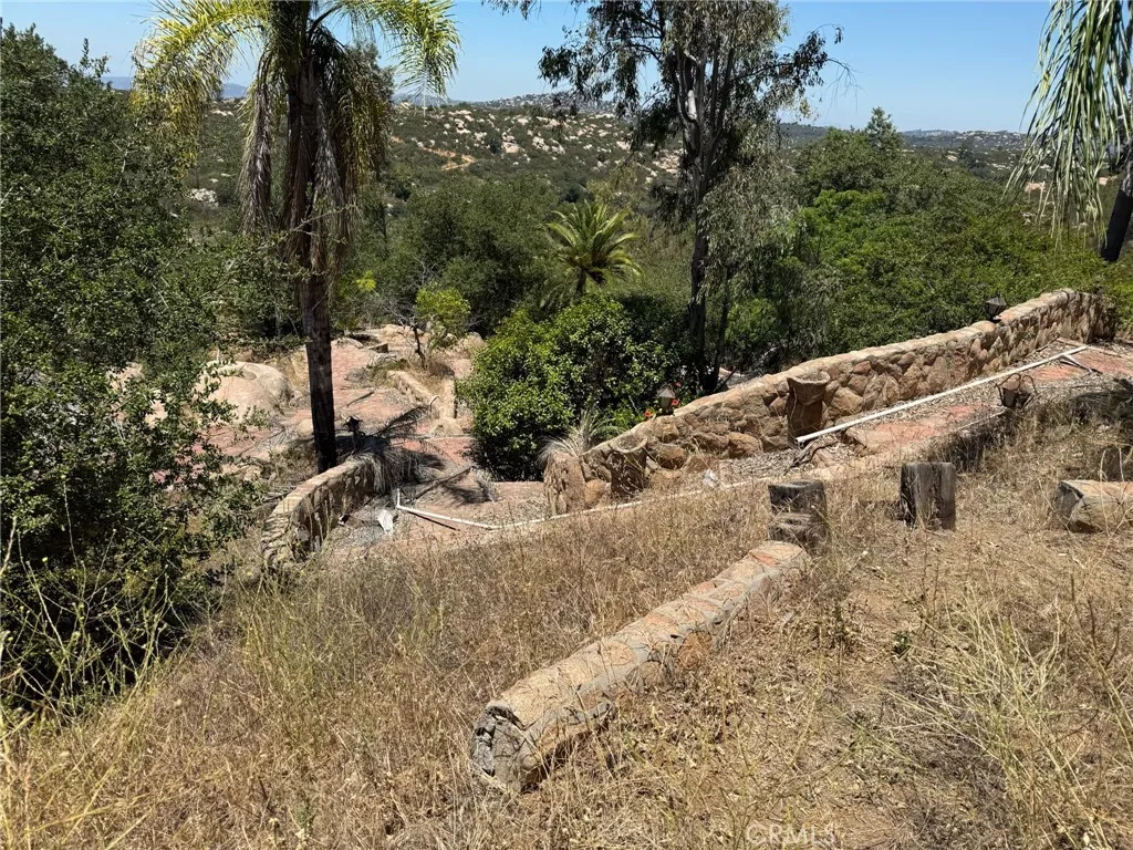 https://cdn.realtyfeed.com/cdn/127/306483593/6805fc9af1c73db6b8b1c7dc8f952634.webp