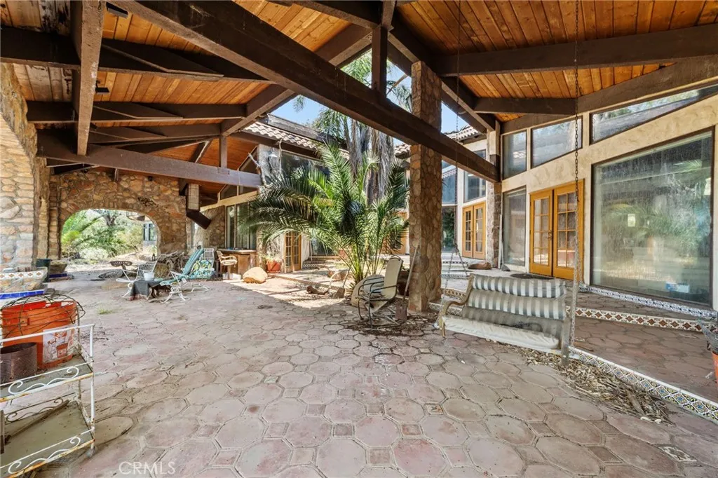 https://cdn.realtyfeed.com/cdn/127/306483593/c1221c0879e2078be518944183fae08c.webp