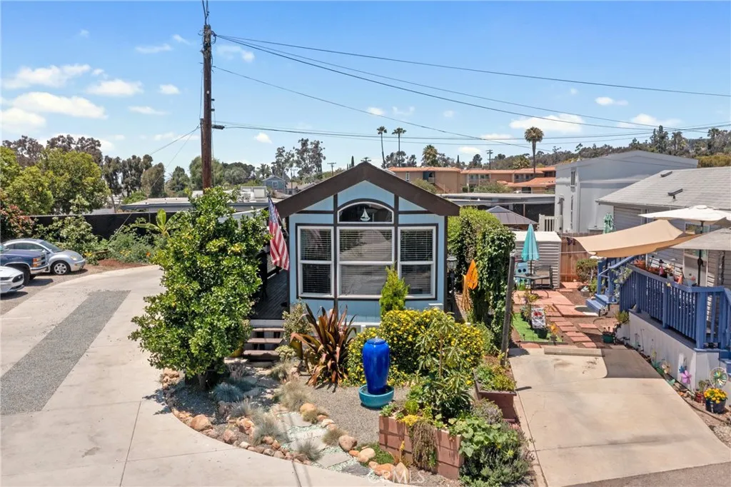 https://cdn.realtyfeed.com/cdn/127/306483706/a6ef79bb5f357e0c53d3a897e5914dbc.webp