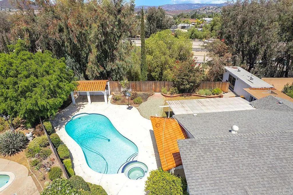 https://cdn.realtyfeed.com/cdn/127/306483925/44991d3f4af4c7c4e1fe184c9d4dc066.webp