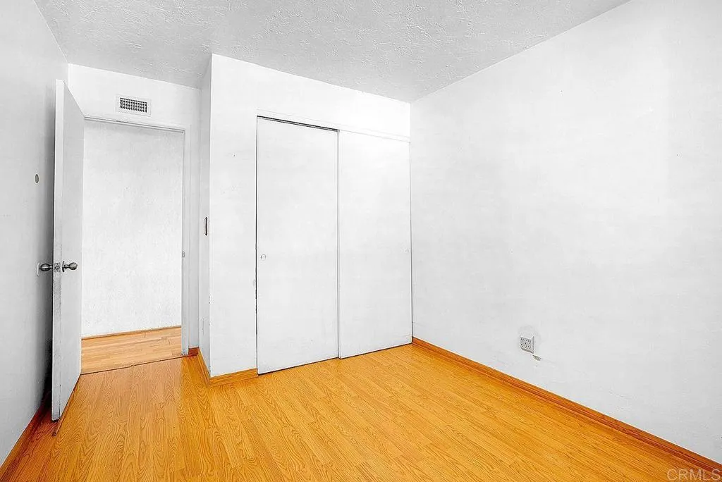 https://cdn.realtyfeed.com/cdn/127/306483925/8778416c75bcc612c5b7d67dc5d39ff6.webp