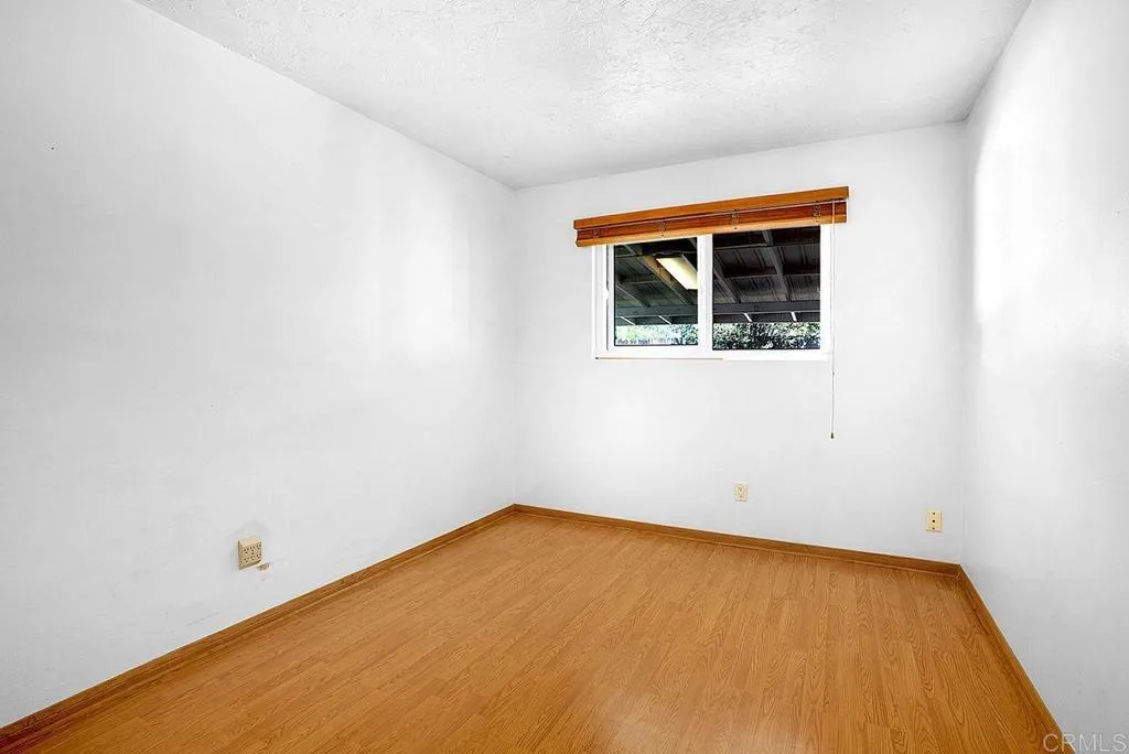 https://cdn.realtyfeed.com/cdn/127/306483925/924c02768f9d0c5f65ada7539ec32620.webp