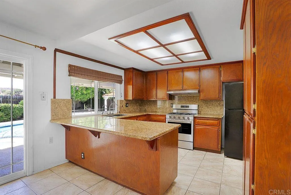 https://cdn.realtyfeed.com/cdn/127/306483925/bebbc9c210cca1f3b7847afdbe912b42.webp