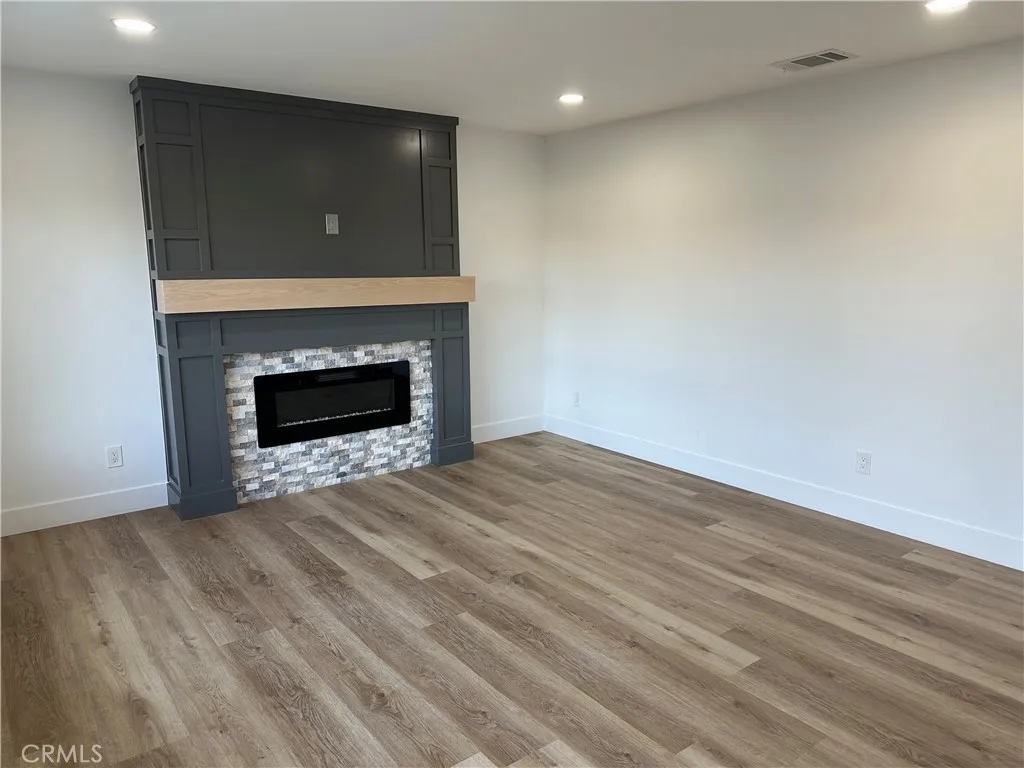 https://cdn.realtyfeed.com/cdn/127/306484268/09697c8f4e32a58c05735625696e4bbf.webp