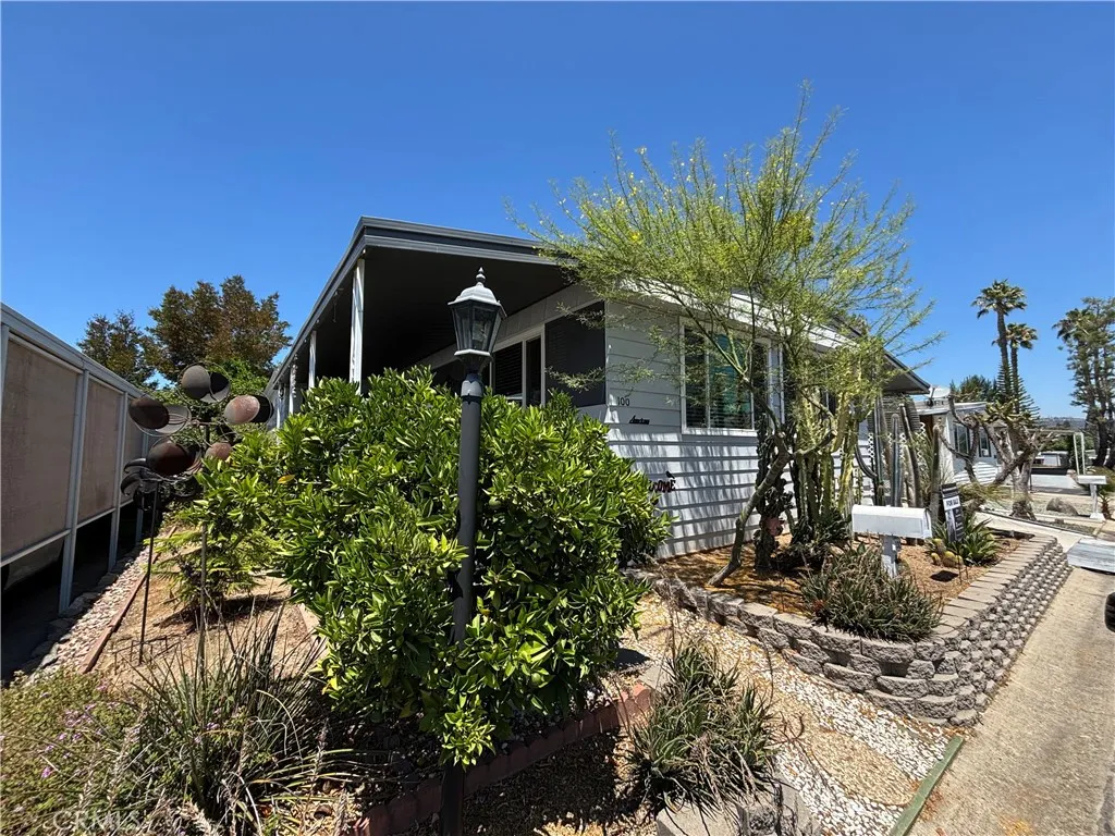https://cdn.realtyfeed.com/cdn/127/306484279/5bf323fe34ce9a99bcbc31ed5da112ff.webp