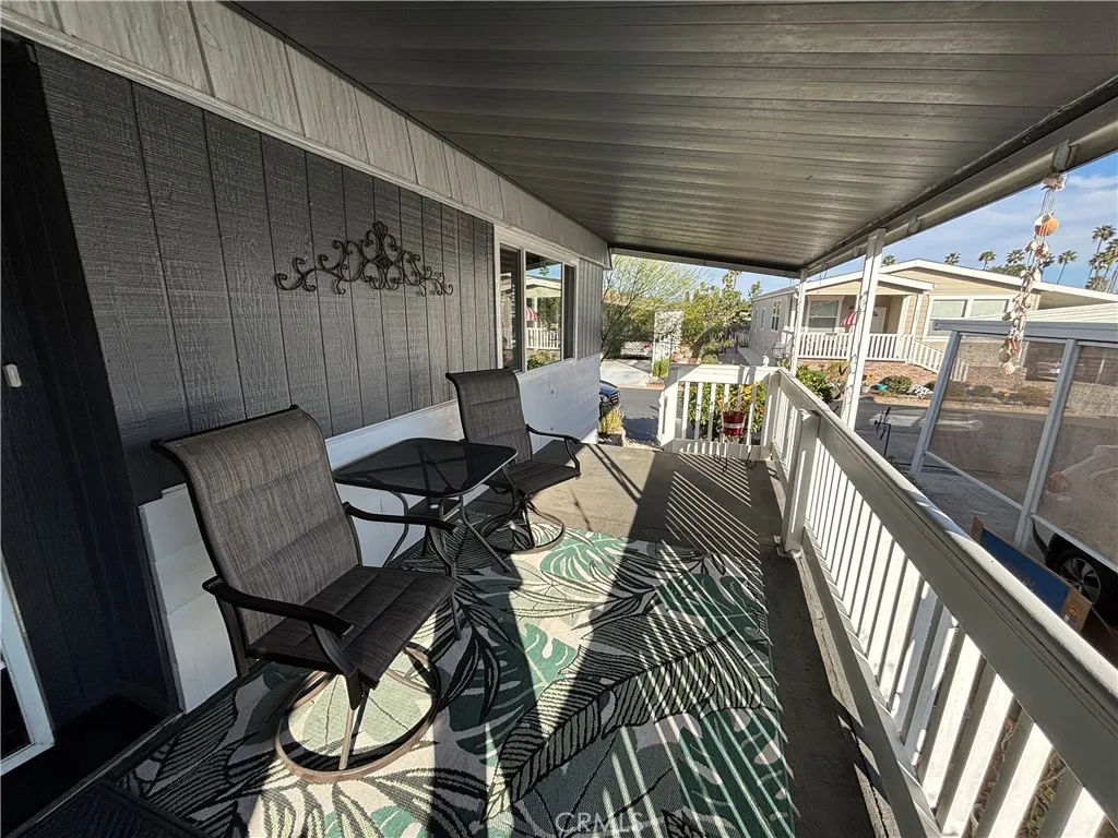 https://cdn.realtyfeed.com/cdn/127/306484279/aa9f5141ce79787644f1659e63f4a198.webp