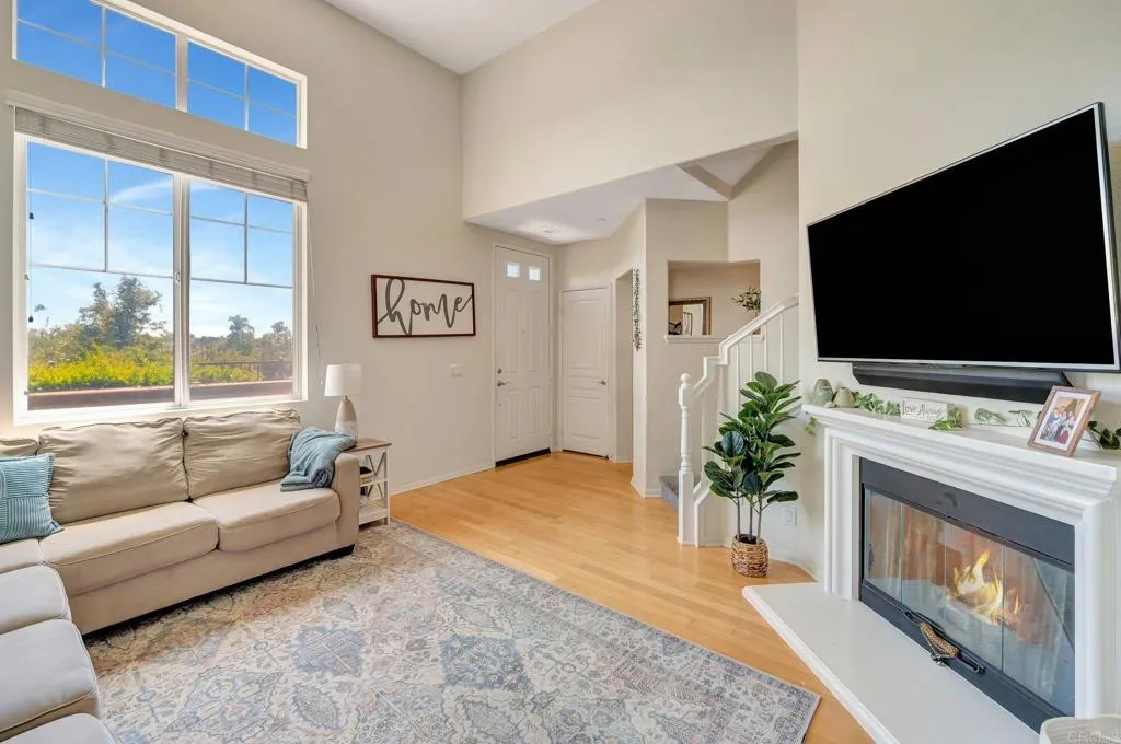 https://cdn.realtyfeed.com/cdn/127/306484398/d944453802e12a205aa54c381ffc10ab.webp