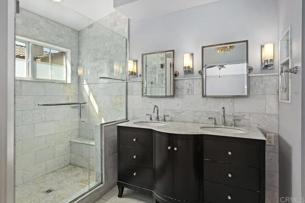https://cdn.realtyfeed.com/cdn/127/306484471/ac76e53274930421f1a14f47703291cf.webp