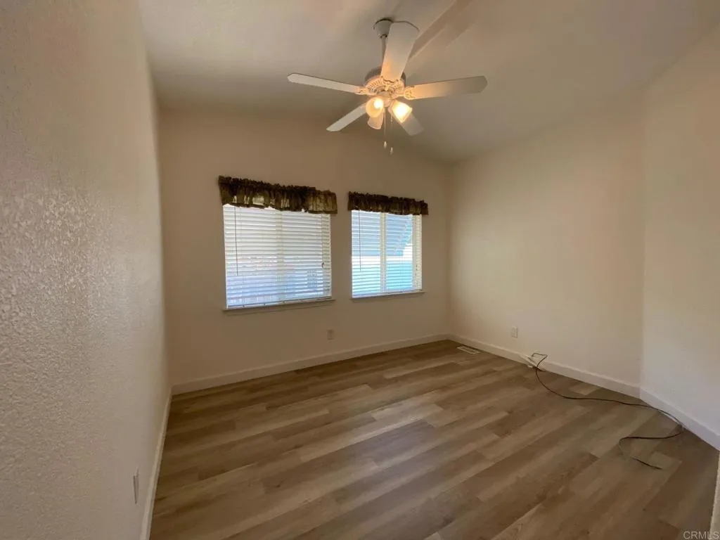 https://cdn.realtyfeed.com/cdn/127/306484527/2e4a2d4690610e35aaac80f208590248.webp
