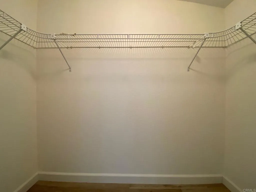 https://cdn.realtyfeed.com/cdn/127/306484527/68bd667b6312c8903f649a1aec08a729.webp