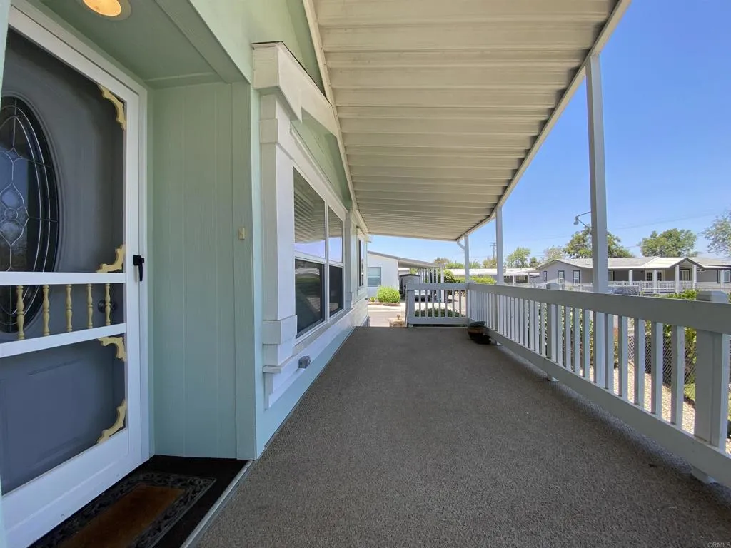 https://cdn.realtyfeed.com/cdn/127/306484527/8bace3d9335236a9bdff259b1d9af39b.webp