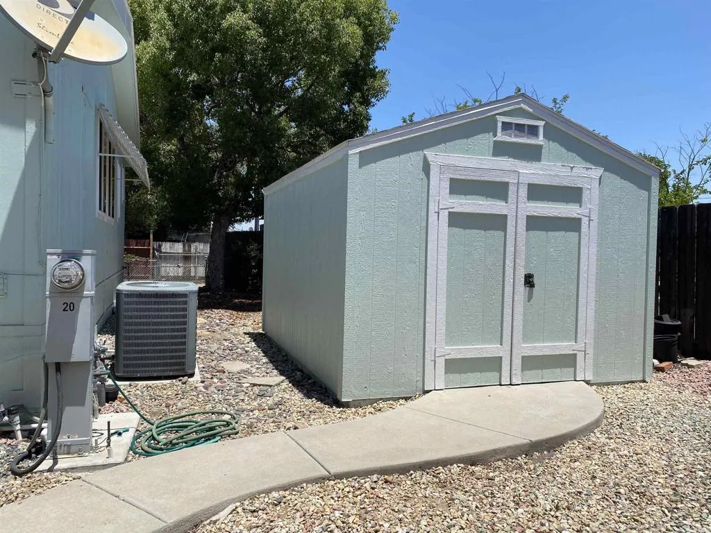 https://cdn.realtyfeed.com/cdn/127/306484527/9945407f84d1f4d23cb727fb2568f77c.webp
