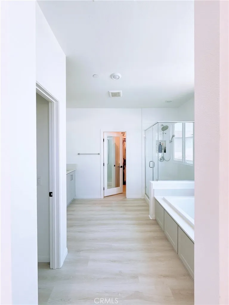 https://cdn.realtyfeed.com/cdn/127/306484593/83f6d7b4635e81a06ba14864e5990970.webp