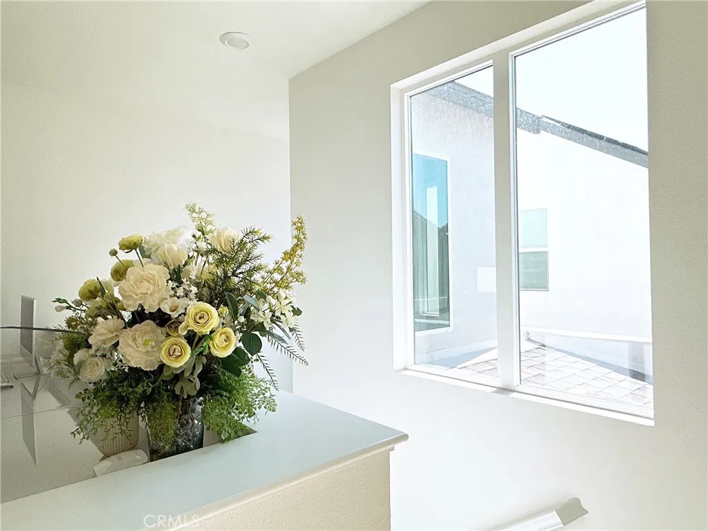 https://cdn.realtyfeed.com/cdn/127/306484593/c2a39b92c59d97da8cfa63362a95611a.webp