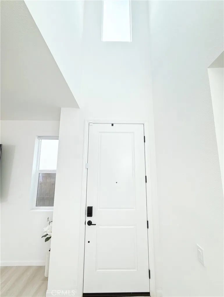 https://cdn.realtyfeed.com/cdn/127/306484593/dff1c5fc95754e64139c18e316bcfd6e.webp