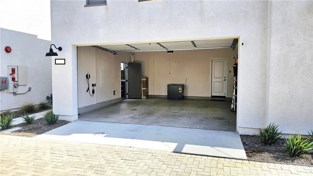 https://cdn.realtyfeed.com/cdn/127/306484593/feb4633f56d027a9863595d16943e996.webp