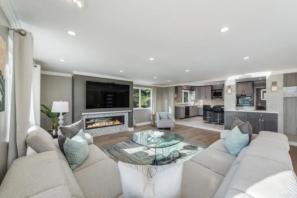 https://cdn.realtyfeed.com/cdn/127/306484623/0389f9a65959a74d6e030fd7389d1f74.webp