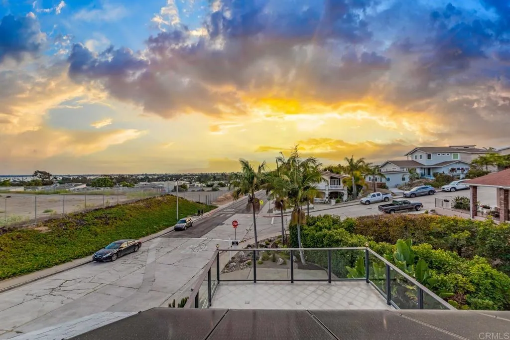 https://cdn.realtyfeed.com/cdn/127/306484623/235425deb6016364d4c18cff94a939e5.webp