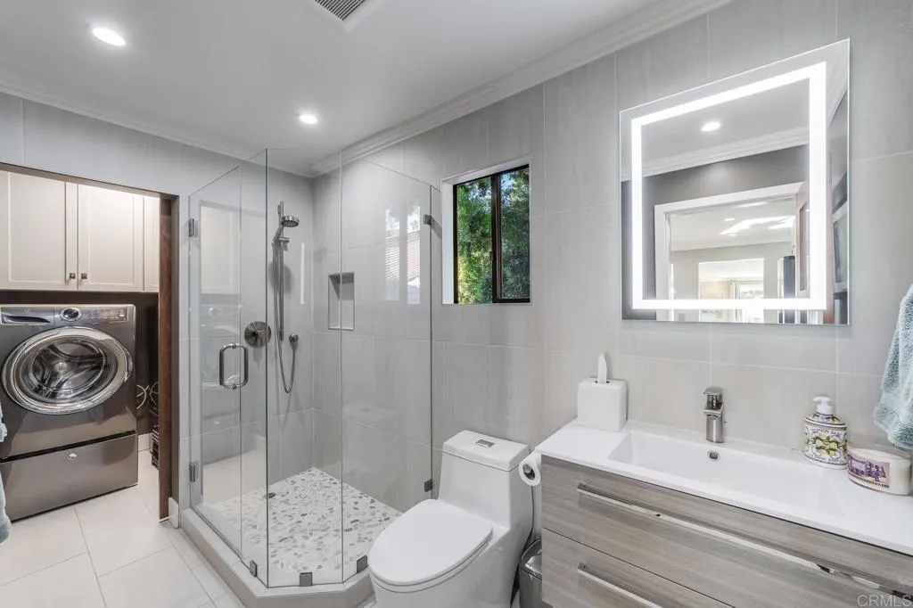https://cdn.realtyfeed.com/cdn/127/306484623/2bf5137631cf54604872095fc98d4781.webp