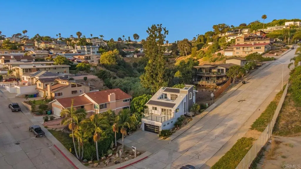https://cdn.realtyfeed.com/cdn/127/306484623/8ab08032a56203dce3152e71fea92de4.webp