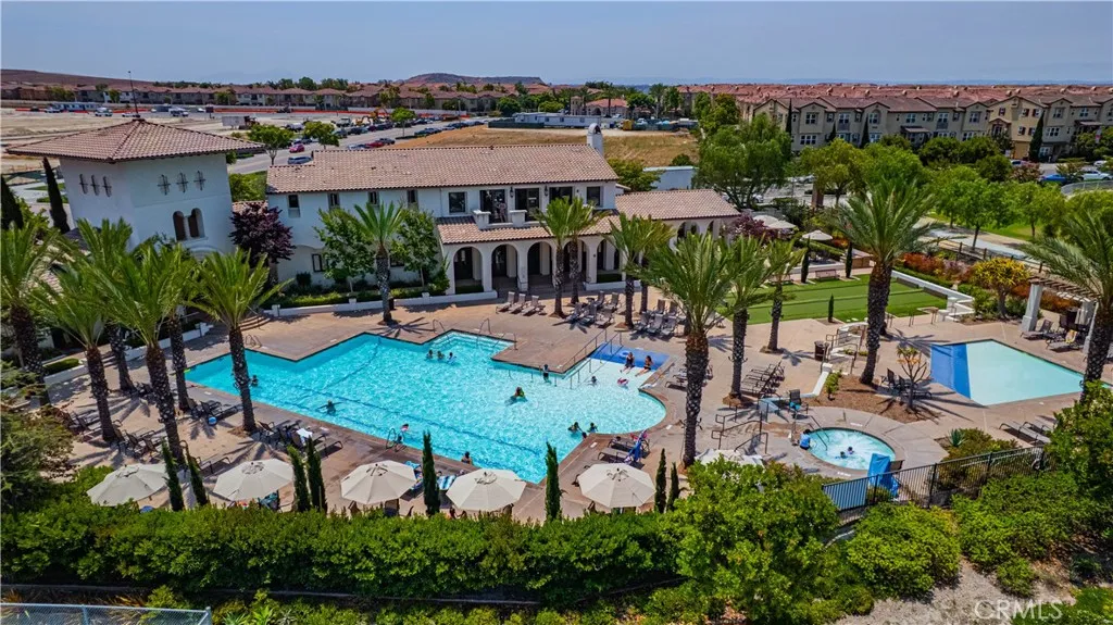 https://cdn.realtyfeed.com/cdn/127/306484624/13ef25145fc777346b0a947b6de0654e.webp