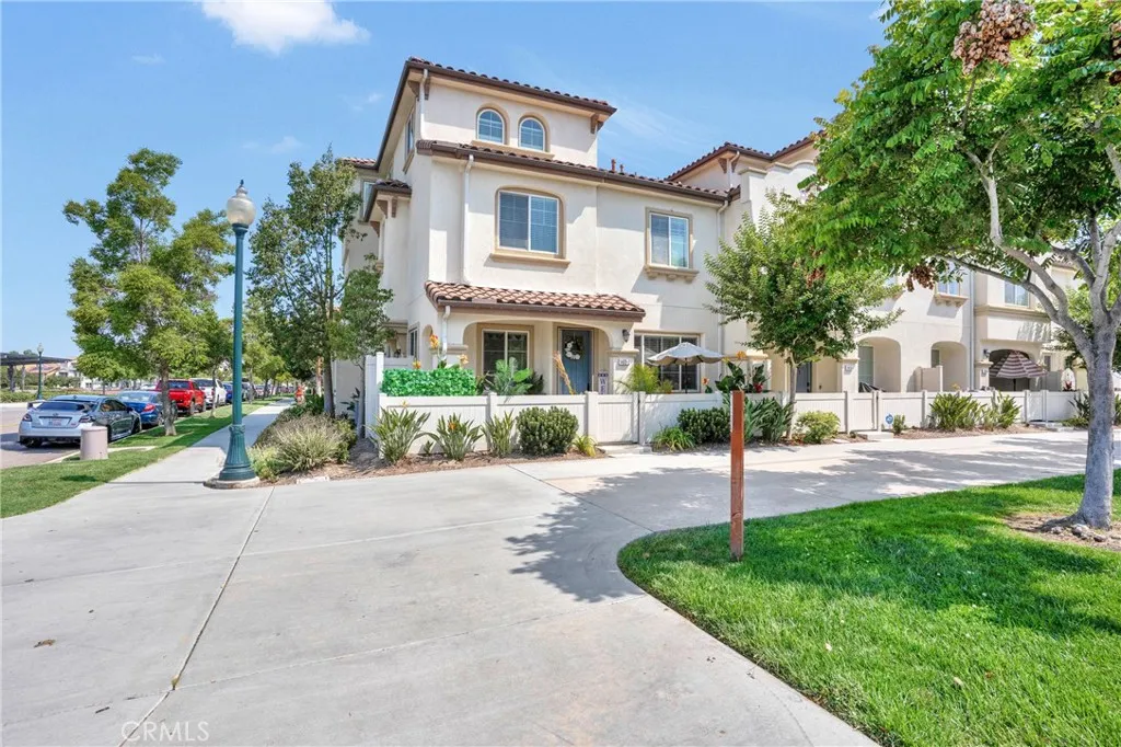 https://cdn.realtyfeed.com/cdn/127/306484624/6ddfe153b87eeaf5480c14b28689ccbf.webp