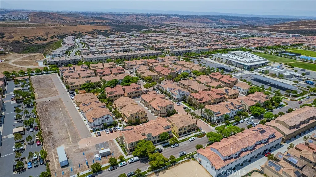 https://cdn.realtyfeed.com/cdn/127/306484624/7d55d436c054f93e91b9815239ba7ab4.webp