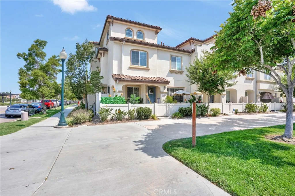 https://cdn.realtyfeed.com/cdn/127/306484624/8838b275ec9b9627b0710252158b3475.webp