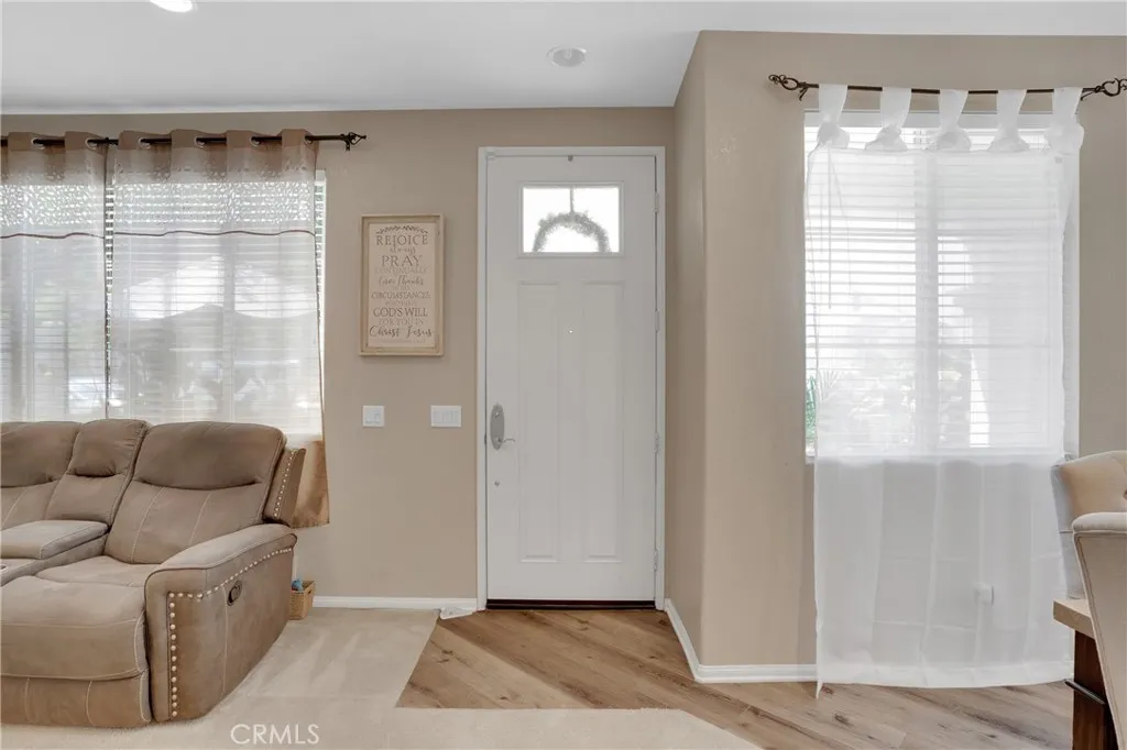Photo #9: IV25146131 Listing: Photo #9