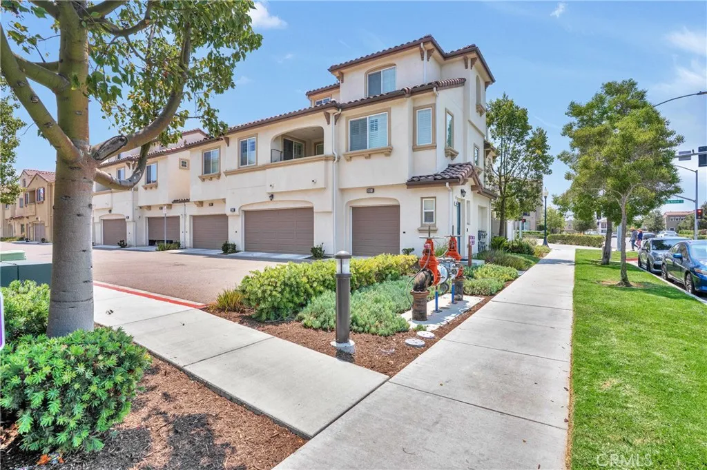 Photo #33: IV25146131 Listing: Photo #33