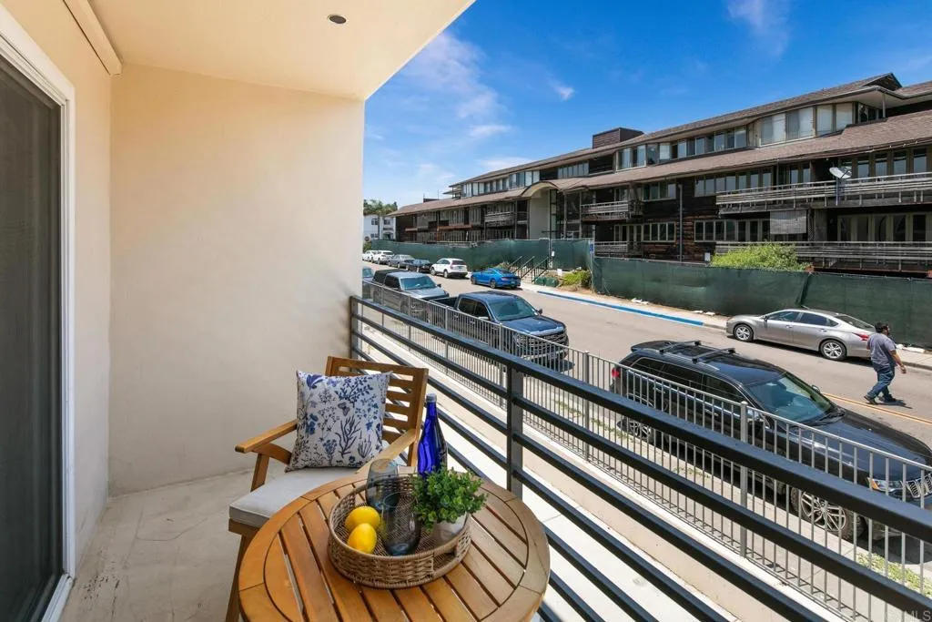 https://cdn.realtyfeed.com/cdn/127/306484650/42f427556d5cc03738b5b7b44b4bad50.webp
