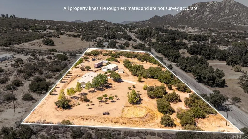 https://cdn.realtyfeed.com/cdn/127/306484741/012a1c081497f8d68e9f72b7eecc7970.webp