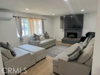https://cdn.realtyfeed.com/cdn/127/306484742/dc858adde662bcd1fa4a8cdb6180dba3.webp