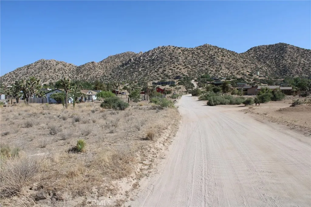 0 Minna Gombell Ln, Pioneertown, CA 92668
