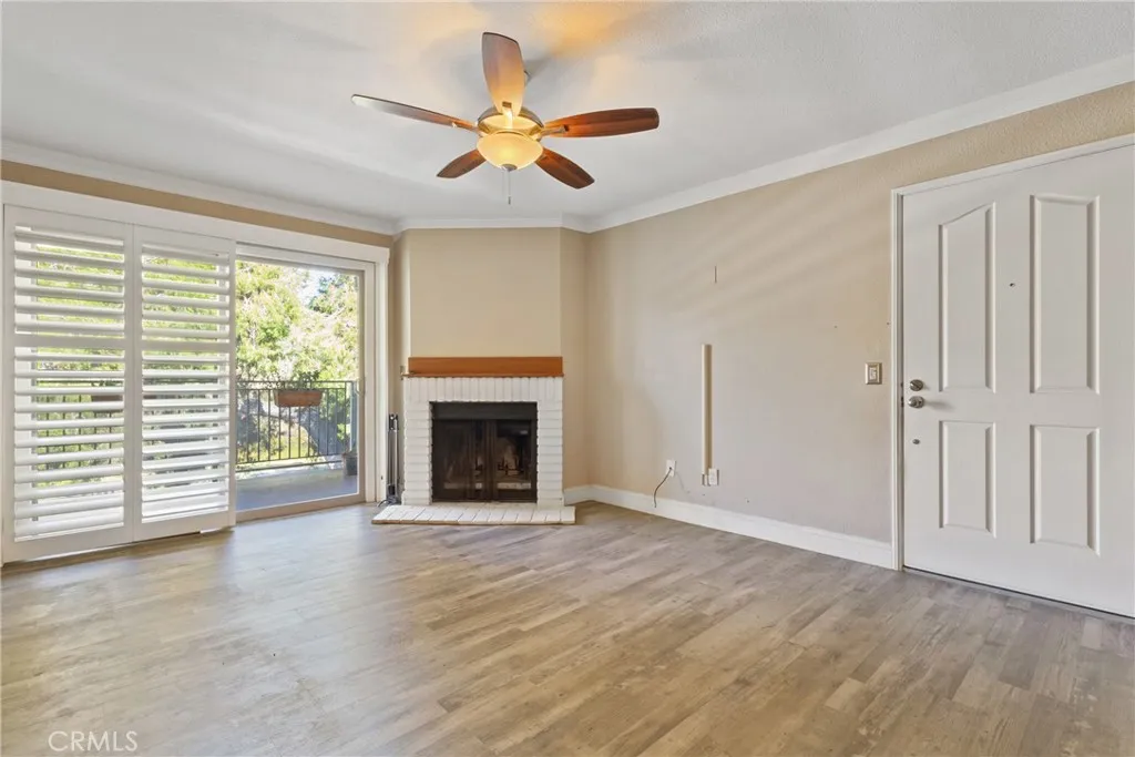Photo #4: OC25133633 Listing 