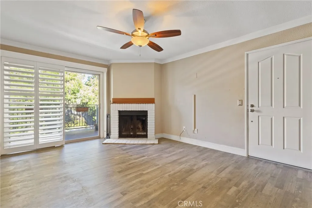 Photo #4: OC25133633 Listing 