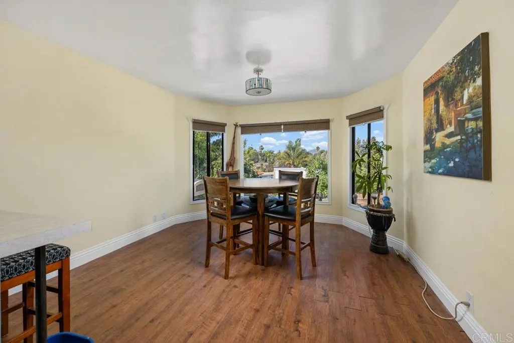 https://cdn.realtyfeed.com/cdn/127/306484980/373a9ff99edd80b7822dba22f2f30b41.webp