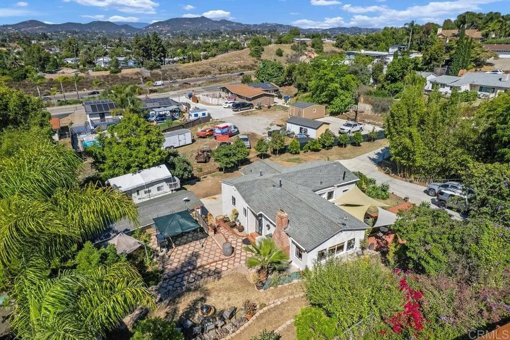 https://cdn.realtyfeed.com/cdn/127/306484980/50dc95b897c533e3cb556132e14f7e5a.webp